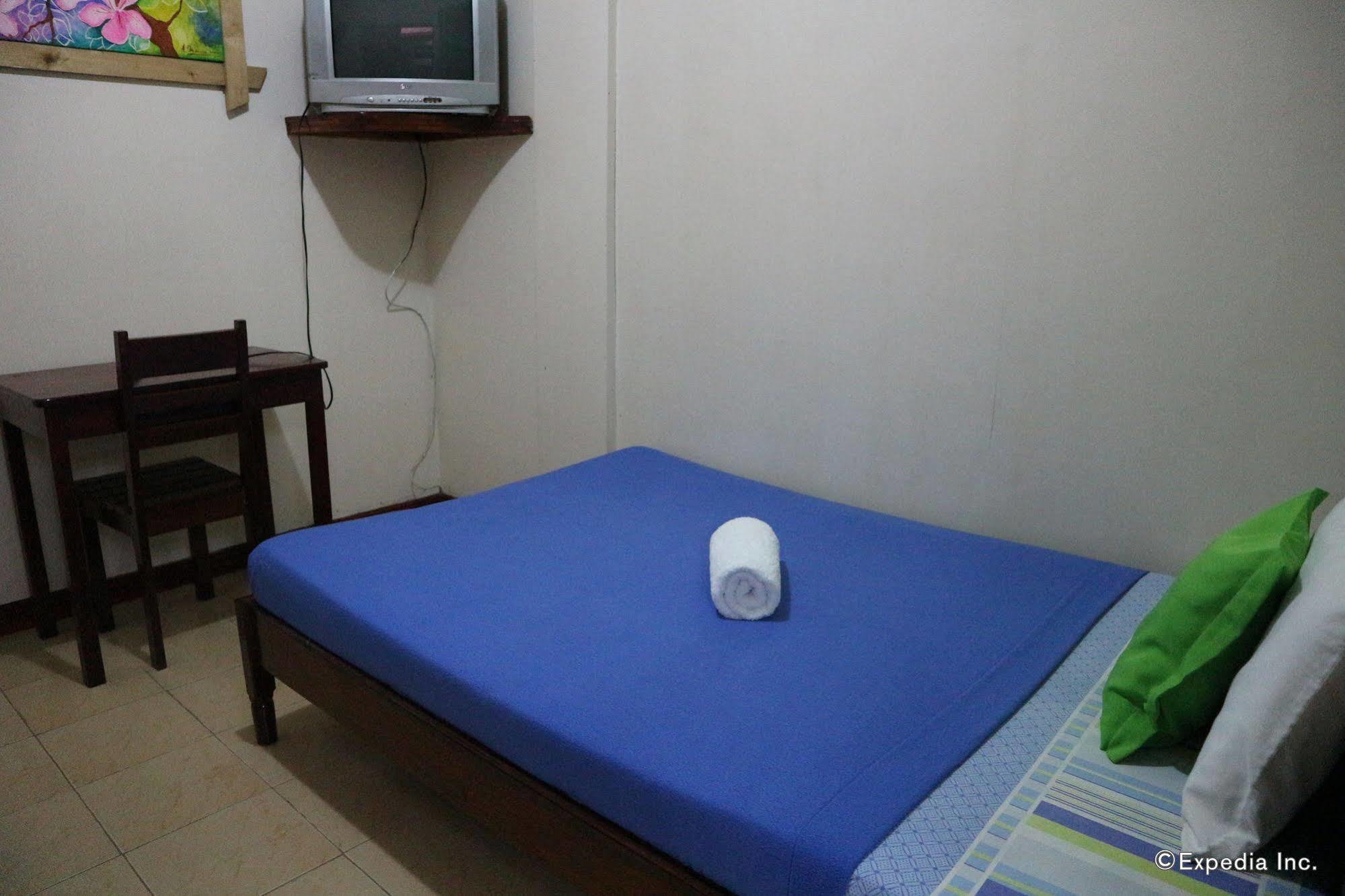 Raq Pensionne House Puerto Princesa Екстериор снимка