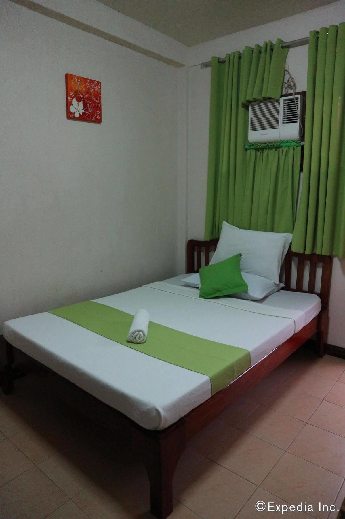 Raq Pensionne House Puerto Princesa Екстериор снимка